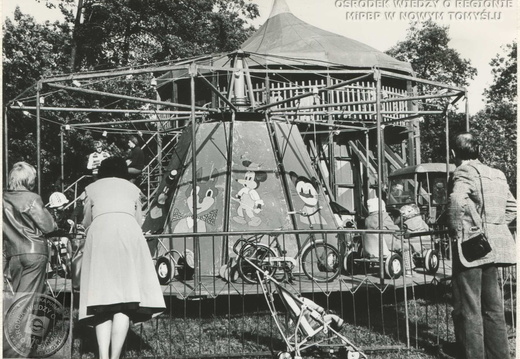 Karuzele na Jarmarku Chmielo-Wikliniarskim - 1978 r.