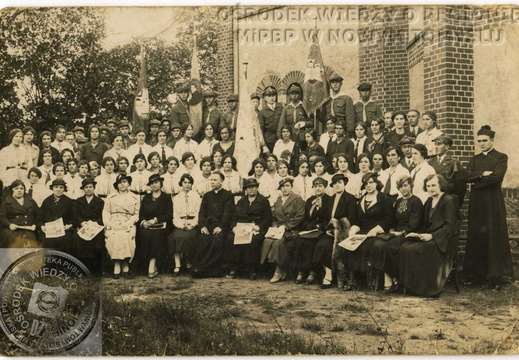 Poświęcenie sztandaru Katolickiego Stowarzyszenia Młodzieży Żeńskiej - 26 września 1935 r.