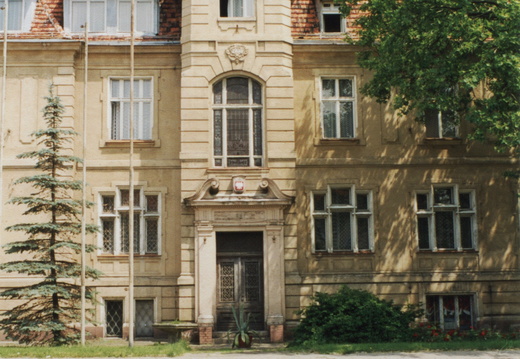 Budynki Urzędu Gminy i Starostwa przy ulicy Poznańskiej 33, 1992 r.