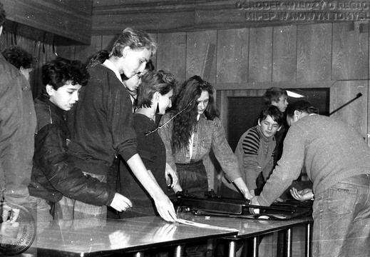 Zawody strzeleckie w Klubie Osiedlowym, 1992 r.