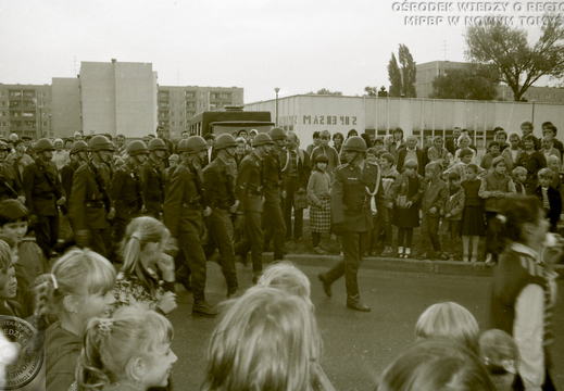 Uroczystość odsłonięcia pomnika gen. Świerczewskiego, 1988 r.