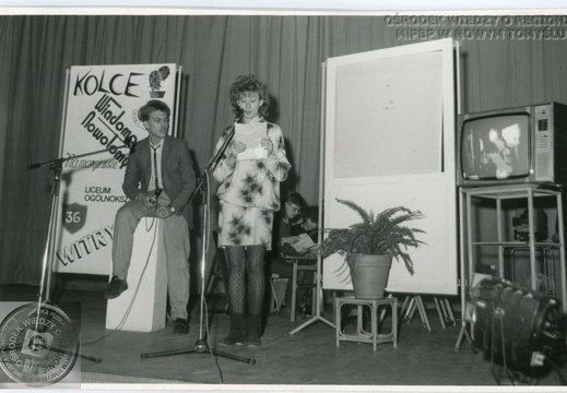 Sekcja dziennikarska nowotomyskiego liceum - 1989 r.