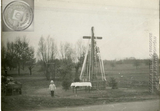 Przygotowania do poświęcenia krzyża,  29 listopada 1981 r.